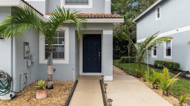 Building Photo - 16242 Sierra Palms Dr