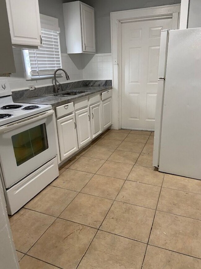 Foto del edificio - 1727 45th St S