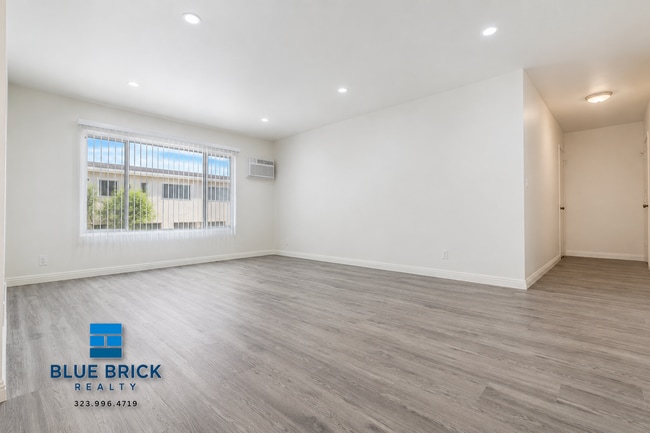 Building Photo - 13218 Barbara Ann St