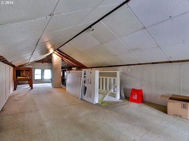 Attic storage - 3628 NE 78th Ave