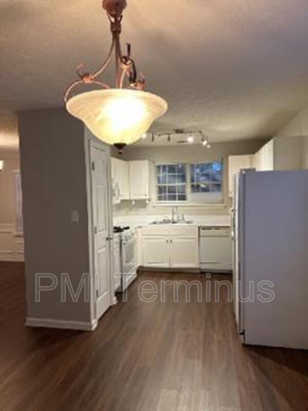 Primary Photo - 1312 Telhurst Ct NW