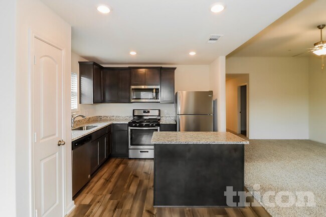 Foto del edificio - 204 Micah Ln