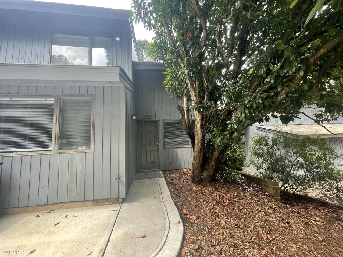 Foto principal - 3 br, 2.5 bath House - 4308 Hunters Club Dr