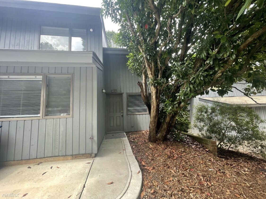 Primary Photo - 3 br, 2.5 bath House - 4308 Hunters Club Dr