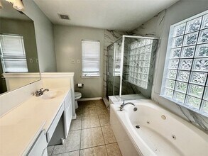 Building Photo - 11036 Mistic Moon Ct