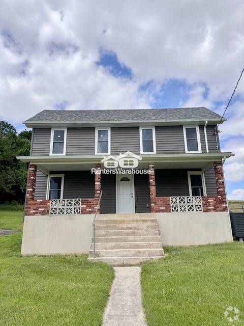 Building Photo - 3610 Carrollton Rd