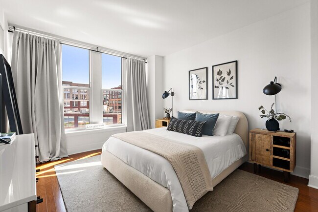 Foto del edificio - 1125 Maxwell Ln