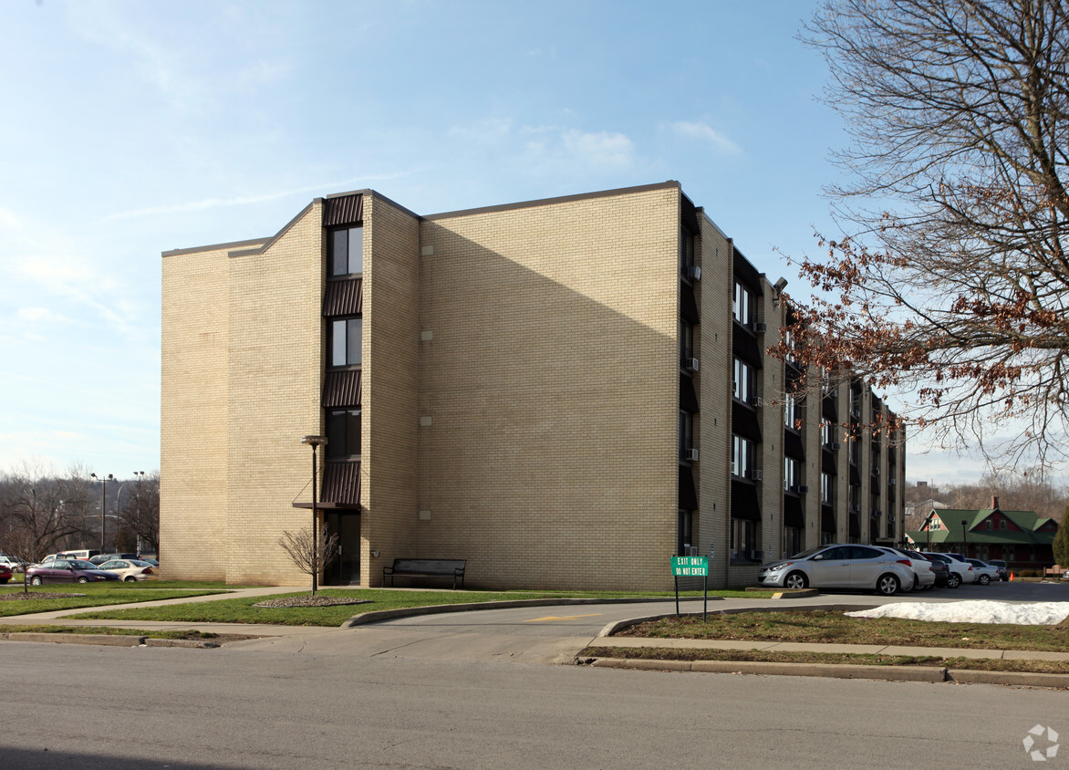 Building Photo - Riverside Apartments