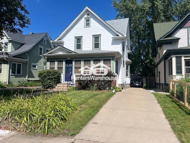 Building Photo - 1307 W Minnehaha Ave