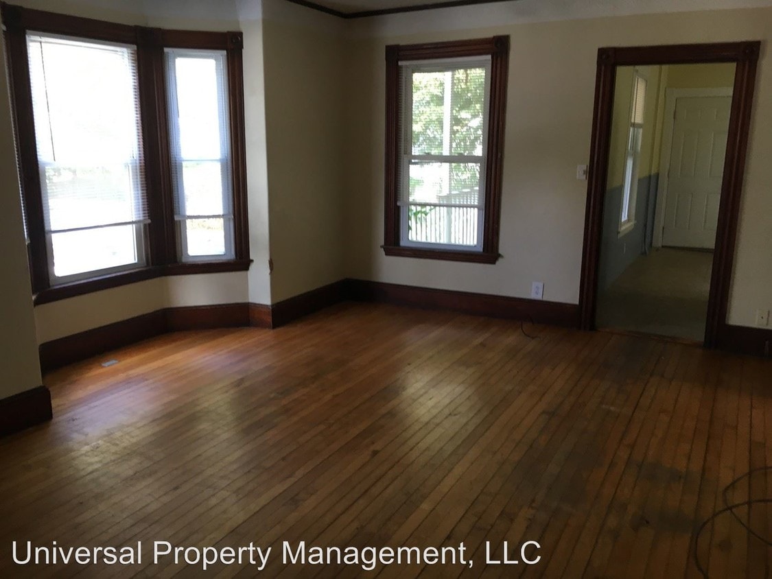 142 S Kelsey St, South Portland, ME 04106 Apartment for Rent in South