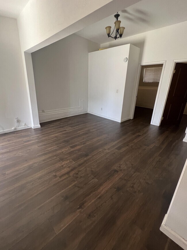 Foto del edificio - 4225 Arizona St