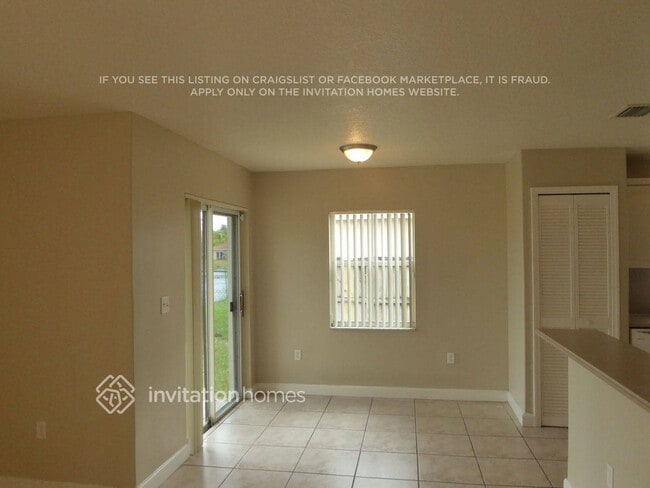 Building Photo - 16372 SW 93rd St