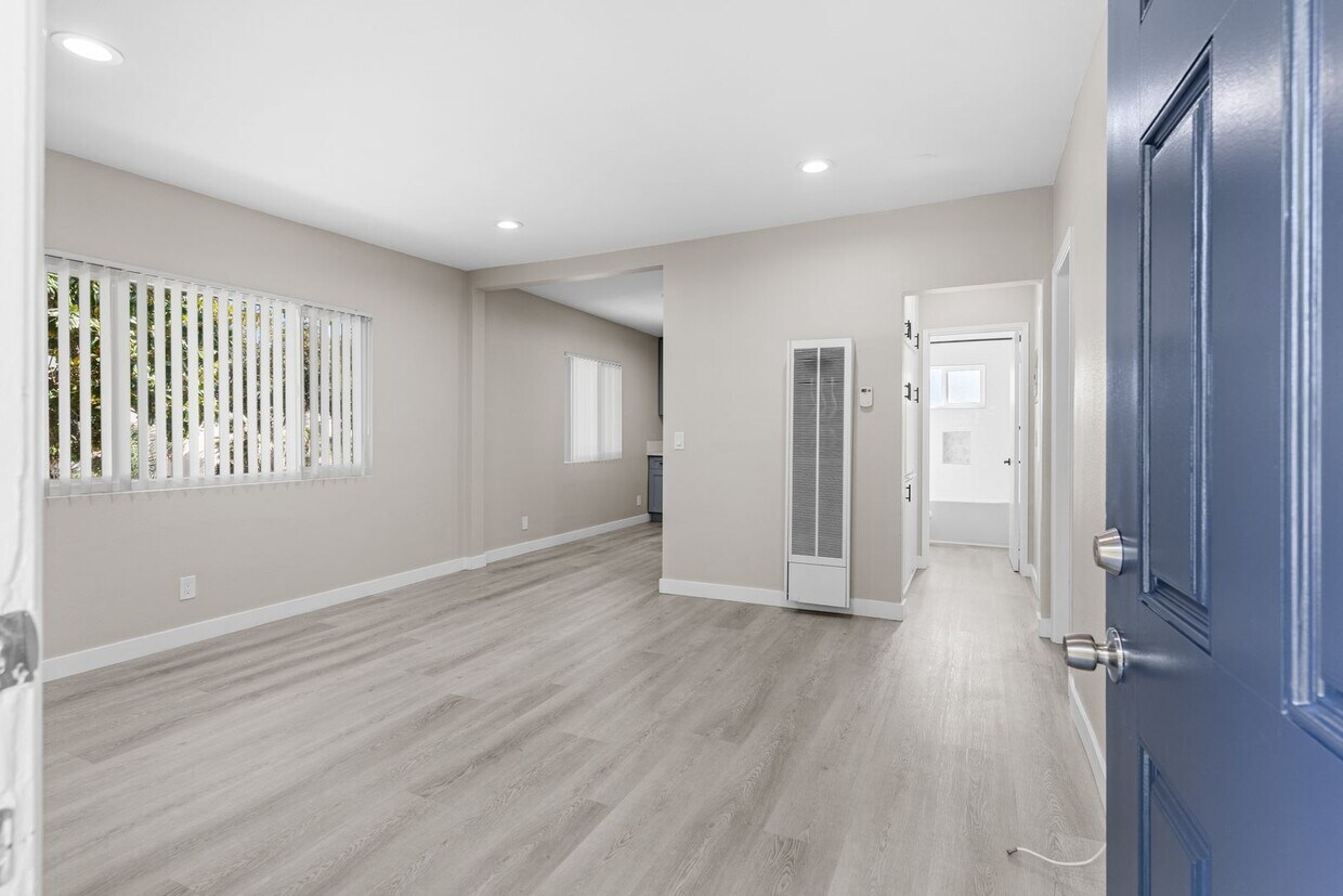 Foto principal - 113 S Lillie Ave