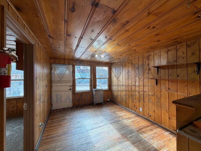 Foto del edificio - 407 1/2 S 5th St