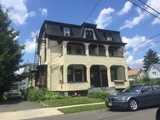 Primary Photo - 2-4 Mercer Ave