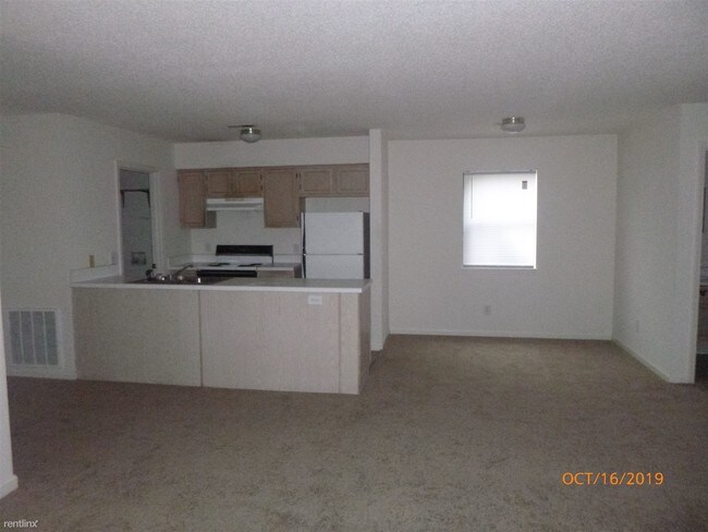 Foto del edificio - 2 br, 2 bath Apartment - 2928 West Hills Dr
