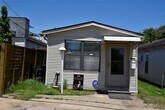 Primary Photo - 4322 Allen St