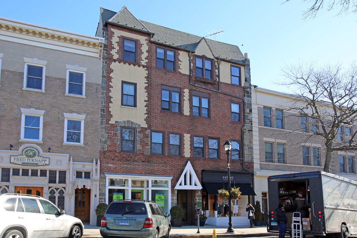 Primary Photo - 271-273 Greenwich Ave