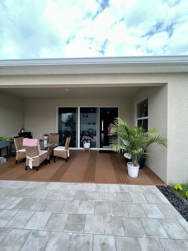 Building Photo - 8339 SW 59th Ter