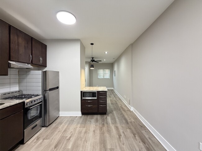 Building Photo - 4020 N Bell Ave