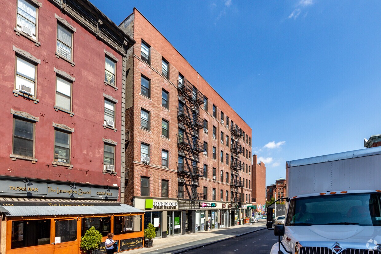 Foto del edificio - 1636-1648 Lexington Ave