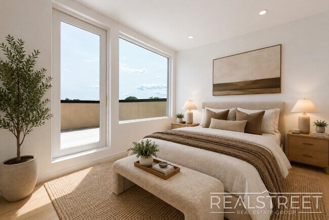 Foto del edificio - 2 Bed/ 2 Bath Penthouse Private roof deck