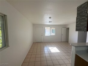 Building Photo - 1508 Cobb Ln