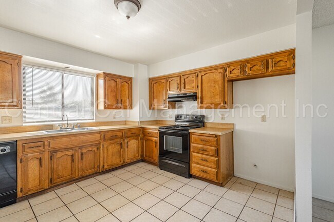 Foto del edificio - 3400 Ashe Rd