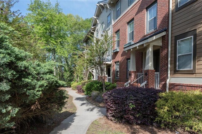 Foto del edificio - 1213 Watson Cir SE