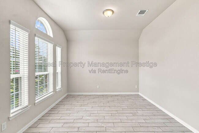 Foto del edificio - 13322 Sea Breeze Dr