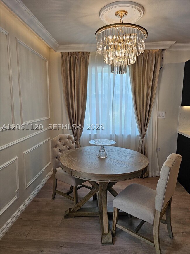 Foto del edificio - 609 NE 14th Ct