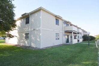 Building Photo - 2120 Valleyhigh Dr NW