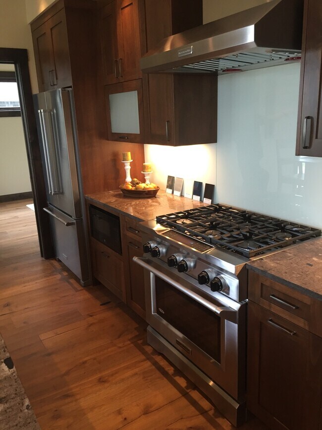 Foto del edificio - Beautiful Home Available in Tetherow!!!