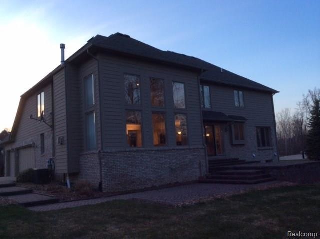 Foto del edificio - 43988 Basswood Dr