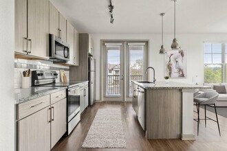 Building Photo - The Lodge at Hidden River