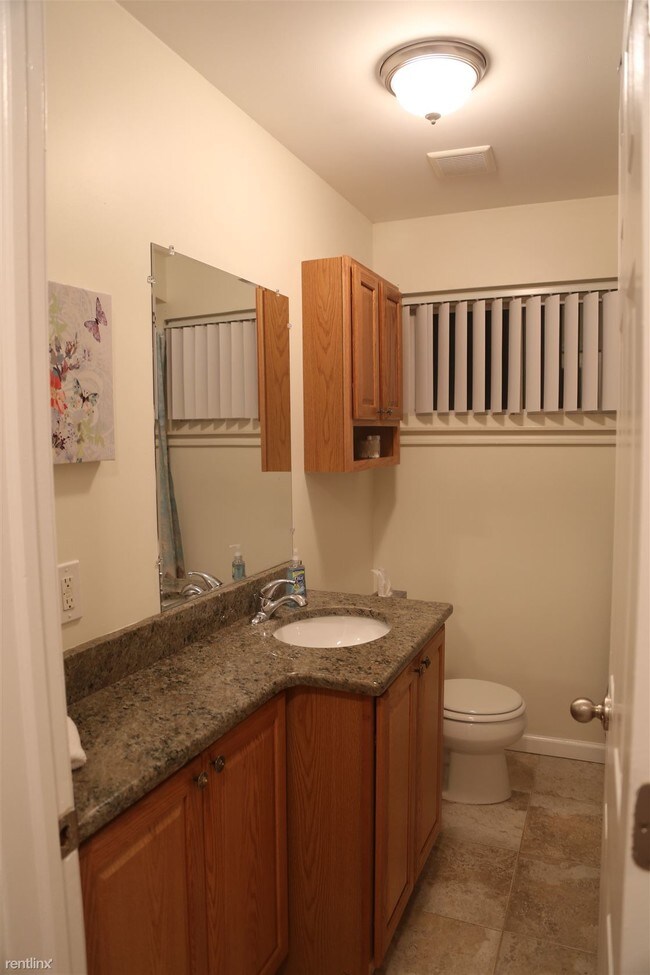 Foto del edificio - 21930 Whitmore St