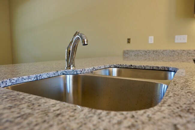 Foto del edificio - 131 N Franklin Ave