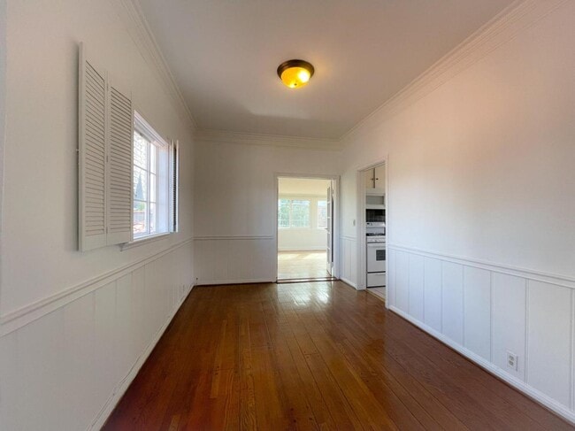 dining room - 10806 Lindbrook Dr