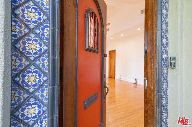 Foto del edificio - 3234 Ettrick St