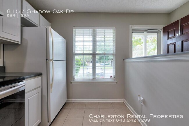 Building Photo - 8157 Shadow Oak Dr