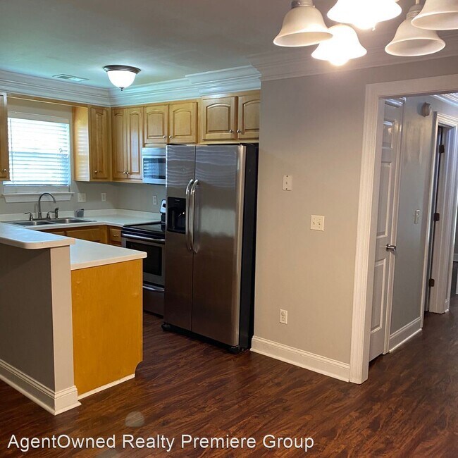Building Photo - 3 br, 2 bath House - 371 Springview Ln