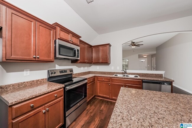 Building Photo - 948 Alise Cir