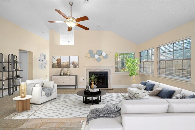 Building Photo - 5434 Garden Village Dr