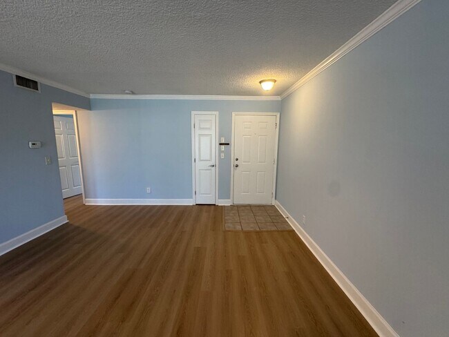 Foto del edificio - Move In Special! Coastal Creek Upstairs 2/...