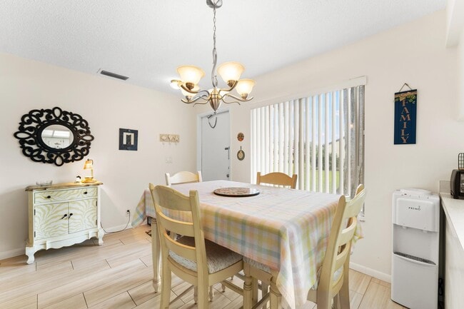 Building Photo - 5312 Bosque Ln