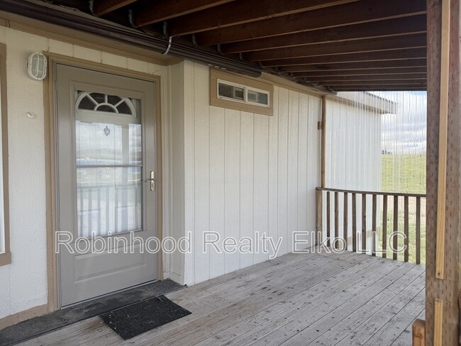 Foto del edificio - 434 Gypsum Ln