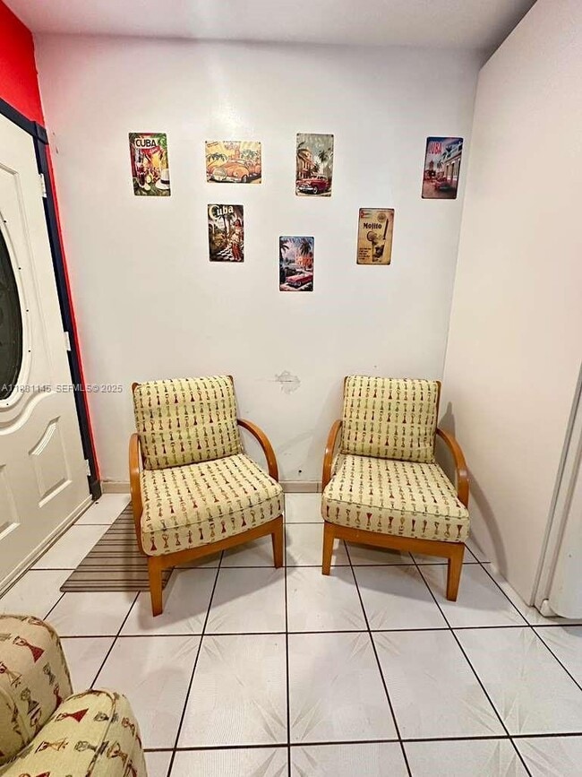 Foto del edificio - 935 SW 11th Ave