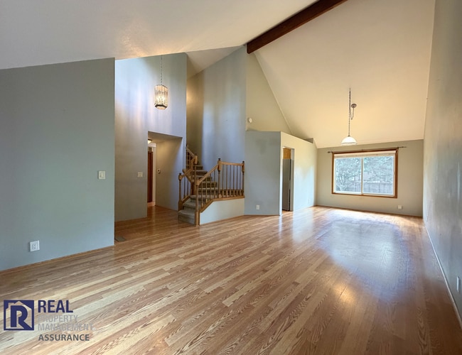 Building Photo - 9085 SW Trigger Ct