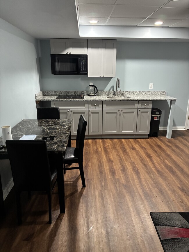 Foto del edificio - 233 Cobblestone Ln