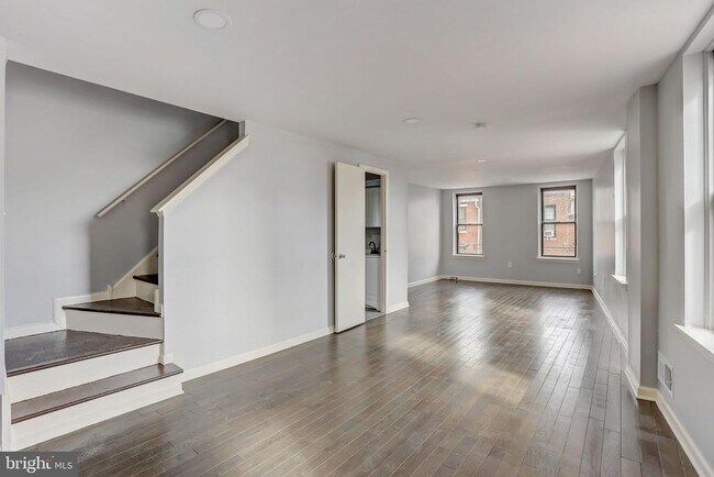 Foto del edificio - 232 Brown St